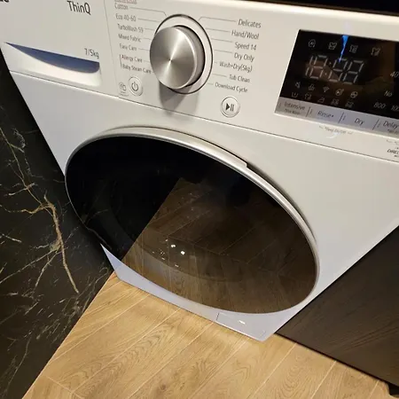 Black In Palangos Loftai