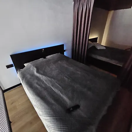 Black In Palangos Loftai Apartamento