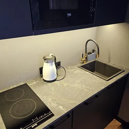 Black In Palangos Loftai Apartman