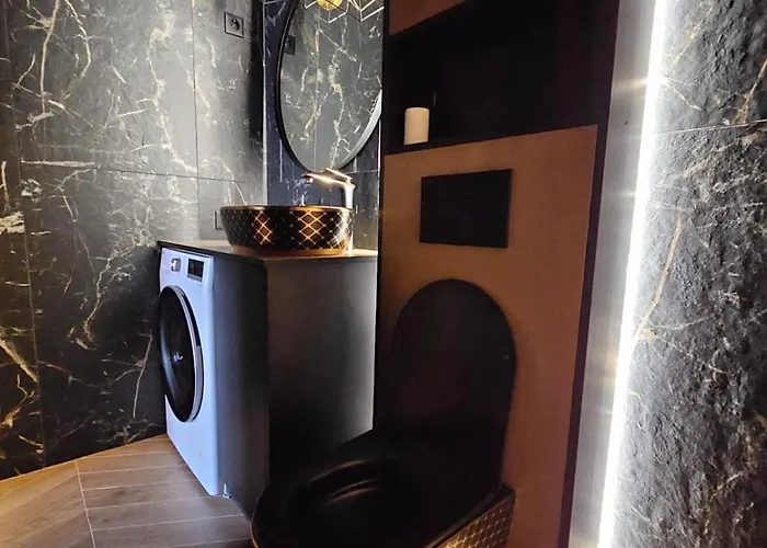 Black In Palangos Loftai