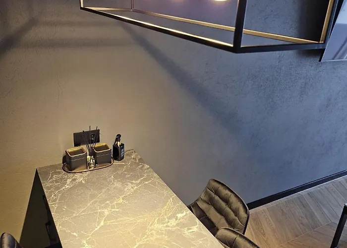 Black In Palangos Loftai アパート パランガ