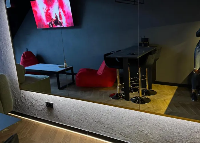 Black In Palangos Loftai * パランガ